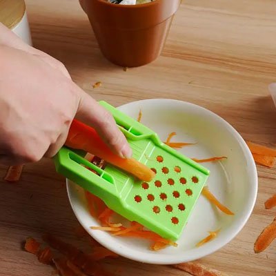 Eplucheur legume coupe carotte en julienne