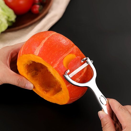 Eplucheur legume tout métallique pèle une courge