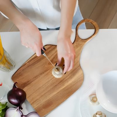 Planche en bois pour cuisine pour trancher légumes